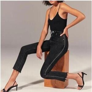 Abercrombie & Fitch Jeans Women 00S / 24 Ultra High Rise Mom Side Zipper Raw Hem